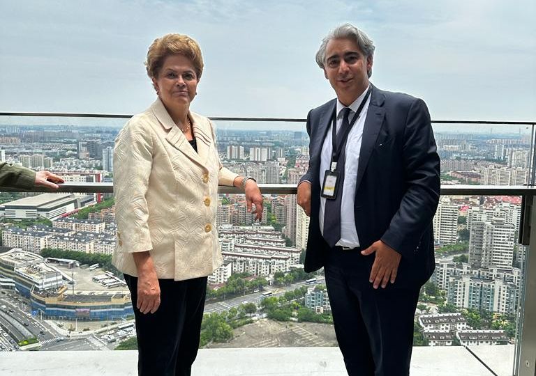 Dilma Rousseff y Marco Enríquez-Ominami en China